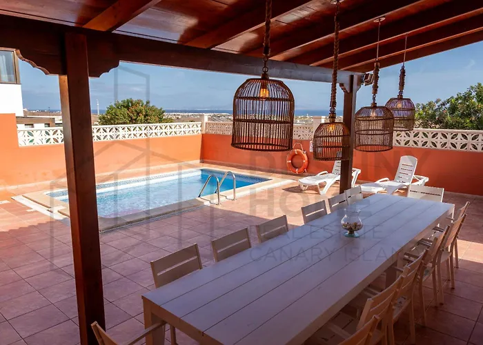 Corralejo Villas with private pool